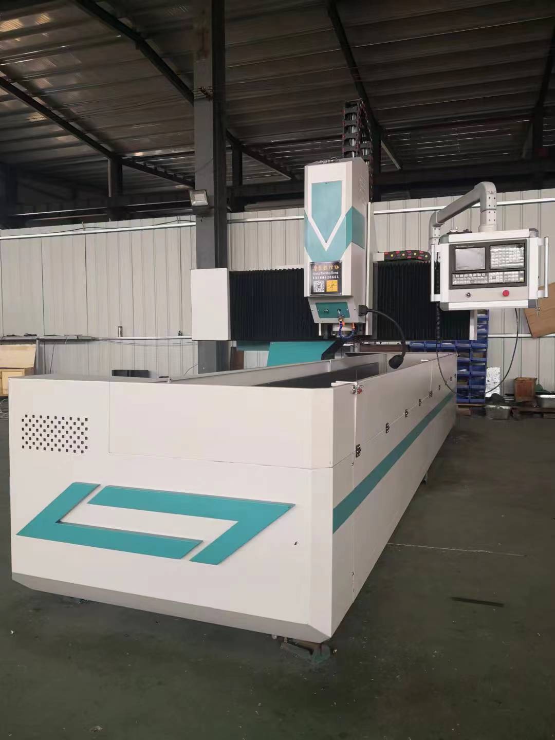 LK-3060 CNC drilling and milling machine